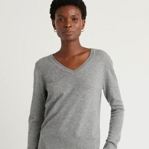 Quince Cashmere V-Neck Sweater Heather Gray | Large